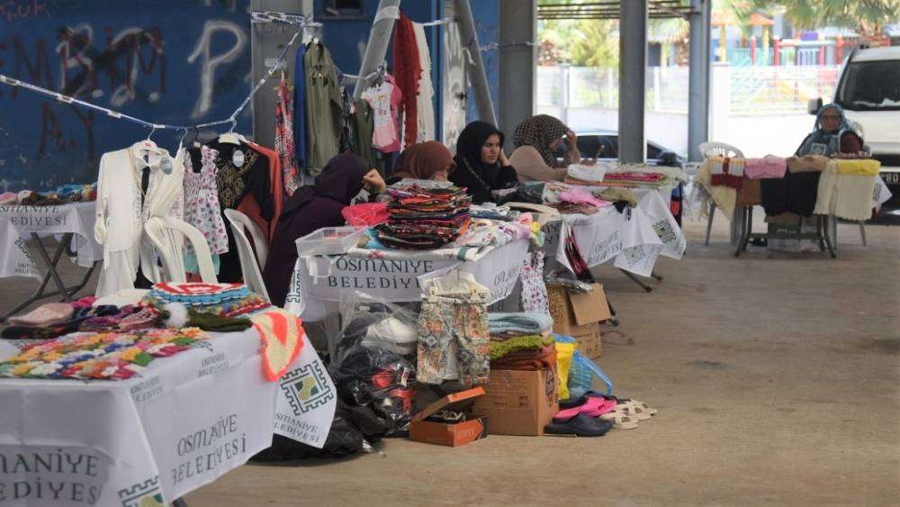 Osmaniye’de üreten kadınlar pazarı yeniden açıldı
