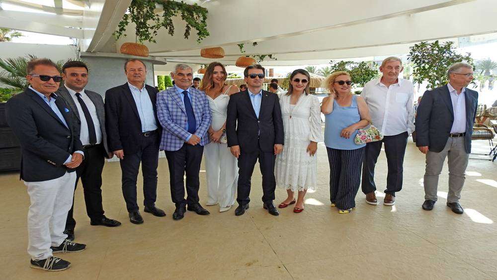 Çeşmeli turizmciler 