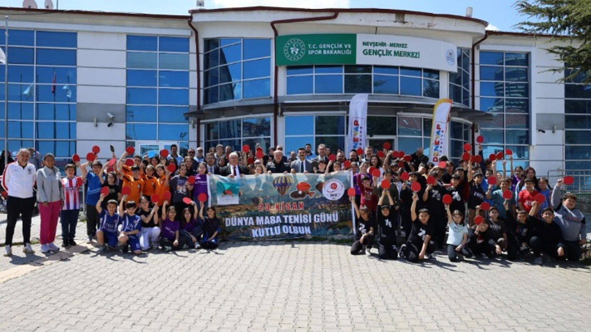 23 NİSAN D&Uuml;NYA MASA TENİSİ G&Uuml;N&Uuml; D&Uuml;ZENLENDİ 