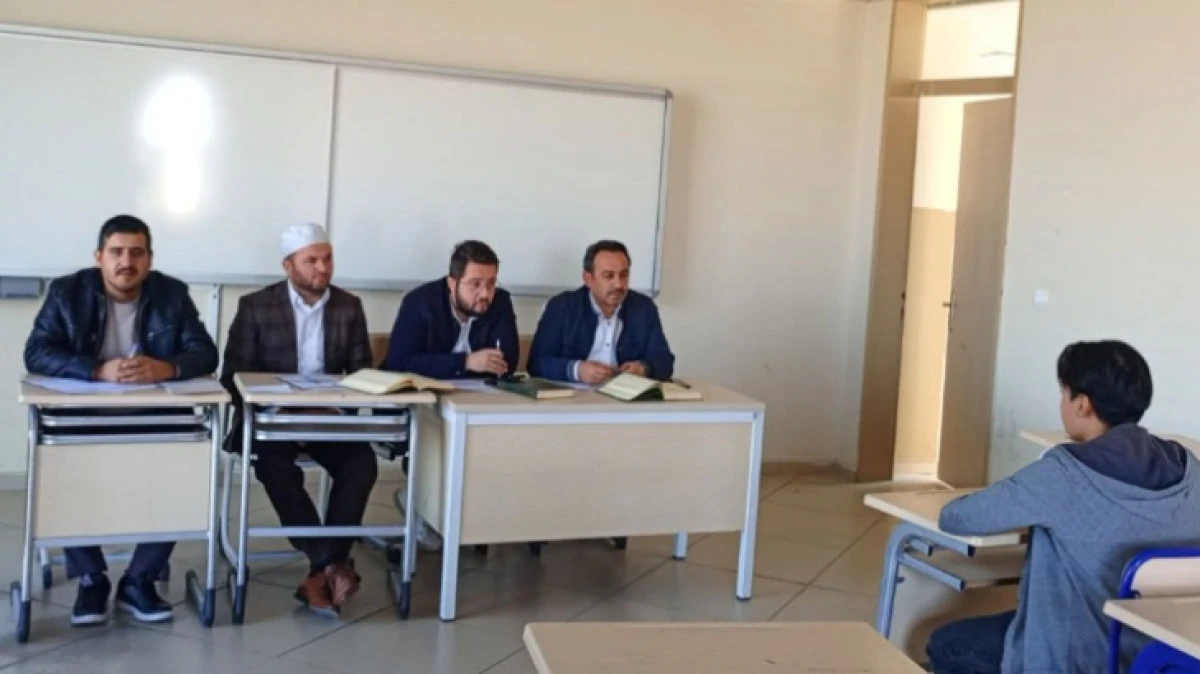 ACIG&Ouml;L&rsquo;DE HAFIZLIK YARIŞMASININ BİRİNCİSİ MUHAMMED ALİ DURMUŞ OLDU