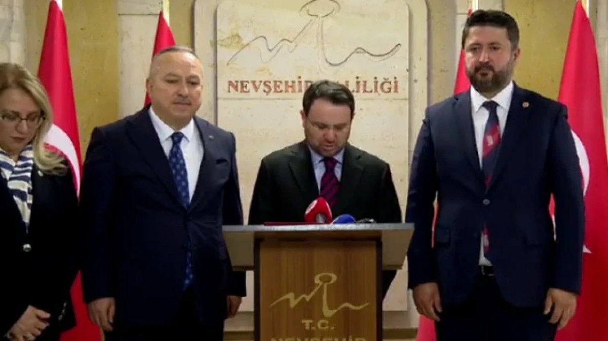 ADALET BAKANI AKIN G&Uuml;RLEK VALİLİK ZİYARETİNDE &Ouml;NEMLİ A&Ccedil;IKLAMALAR YAPTI 