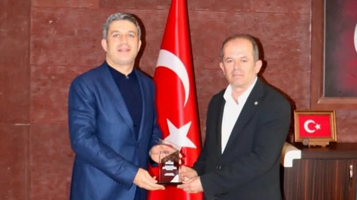 ALAN BAŞKANI ASLANBAY U&Ccedil;HİSAR BELEDİYESİNİ ZİYARET ETTİ 