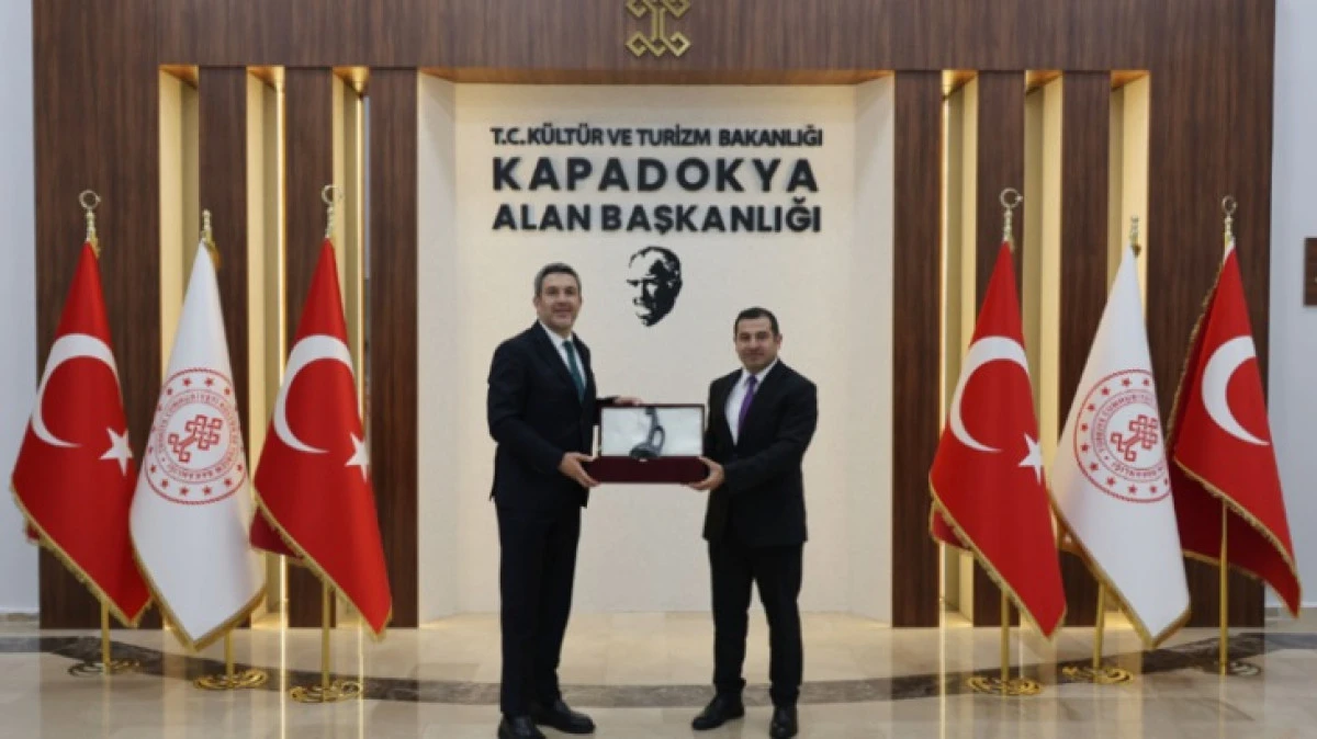Aslanbay, Azerbaycan B&uuml;y&uuml;kel&ccedil;ilik M&uuml;şteşarını ağırladı 