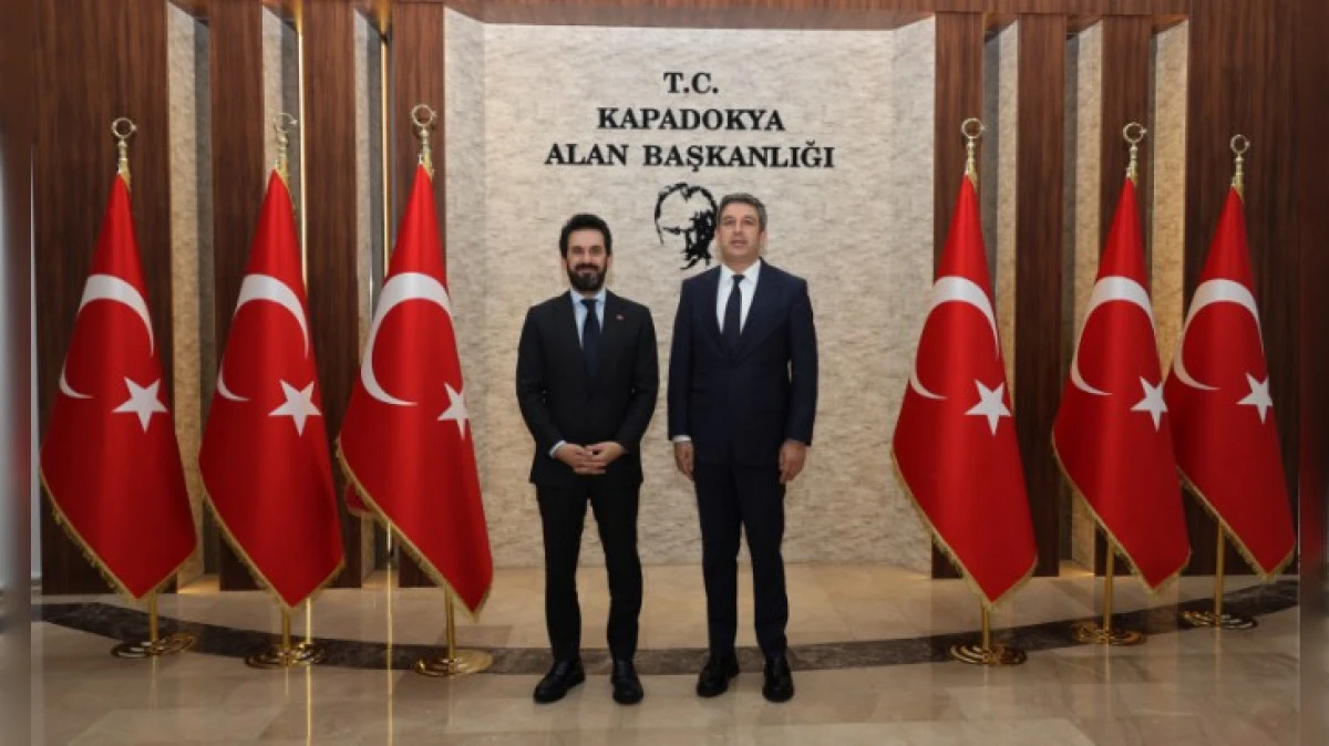BAKAN YARDIMCISI MUMCU ALAN BAŞKANI ASLANBAY'I ZİYARET ETTİ 