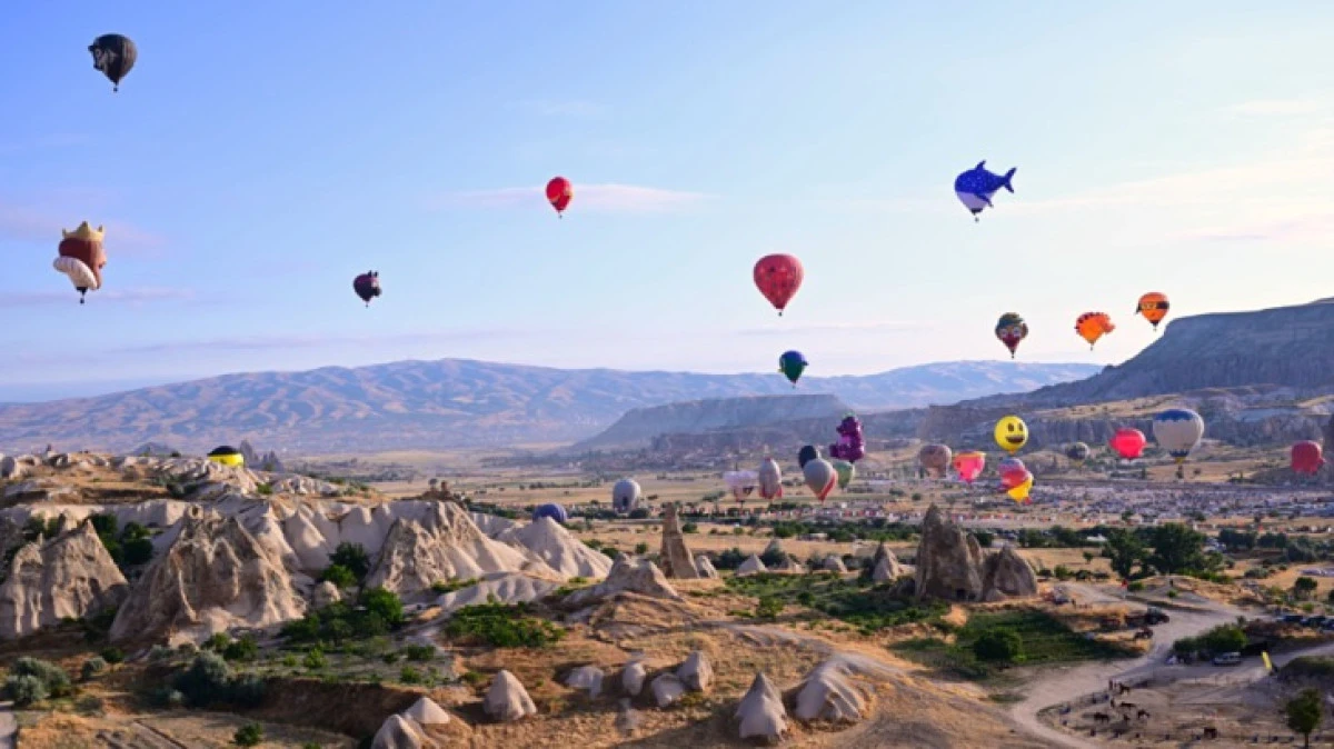 BALONFEST 2026 &Ccedil;OK RENKLİ G&Ouml;R&Uuml;NT&Uuml;LERLE BAŞLADI 