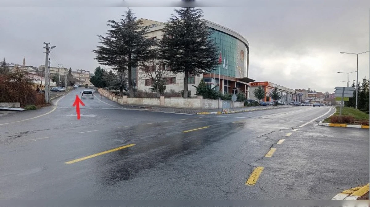 BU YOL TEK Y&Ouml;N OLDU 