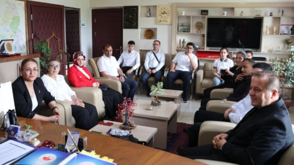 CAN AZERBAYCAN'DAN MİSAFİR GELDİ