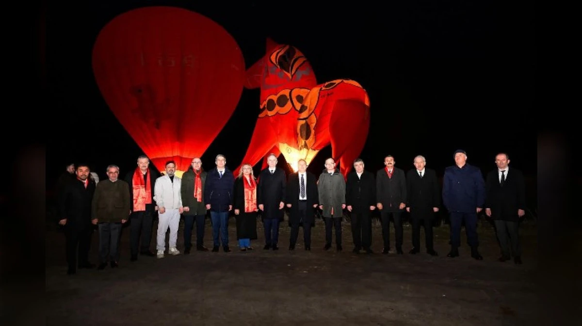 &Ccedil;İN'İN AT YILI KAPADOKYA'DA KUTLANIYOR 