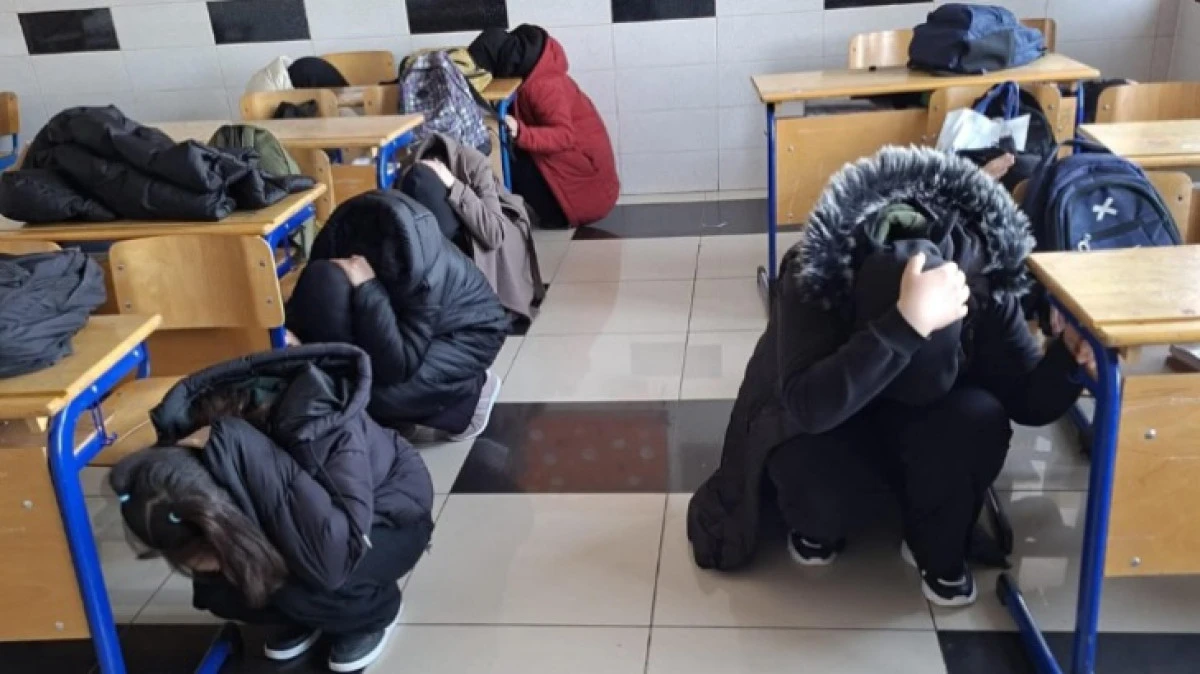 DEPREM TATBİKATI HEYECAN YAŞATTI 