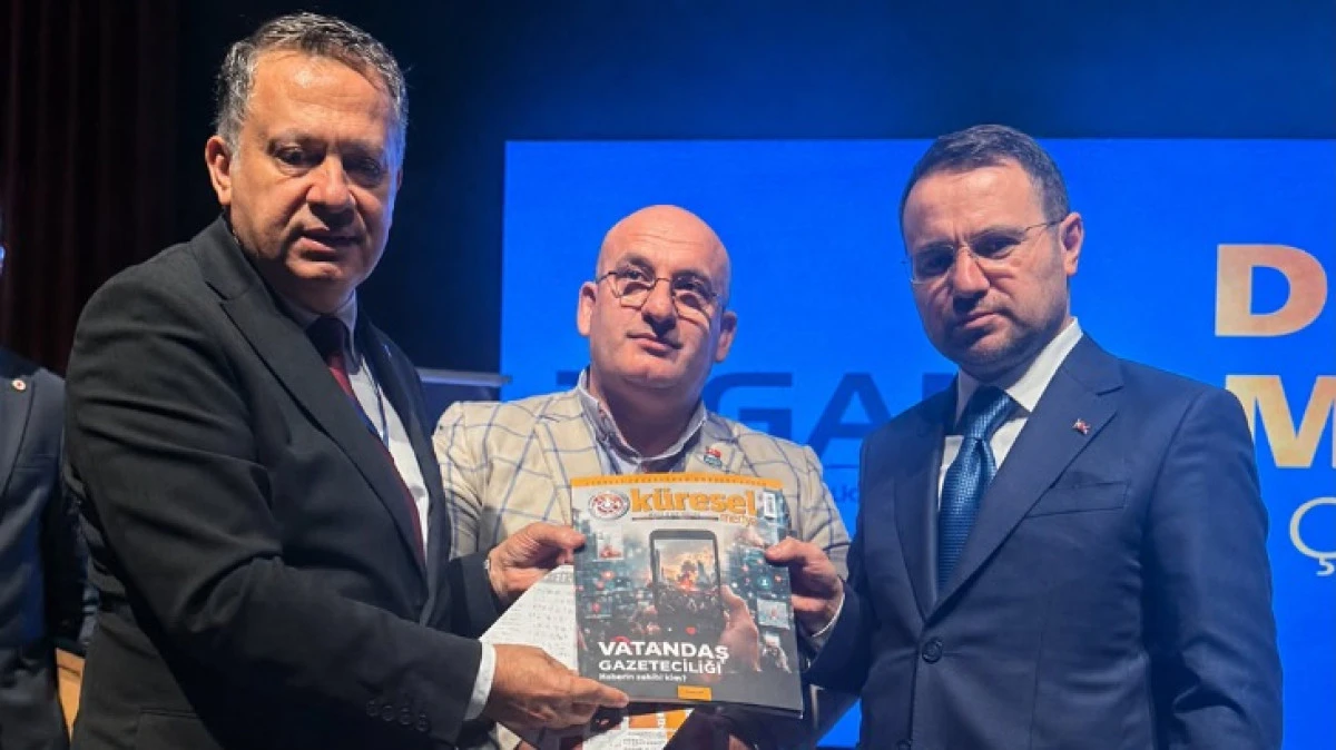 Dim, gazetecilik yasası taslağını Bakan G&uuml;rlek'e sundu