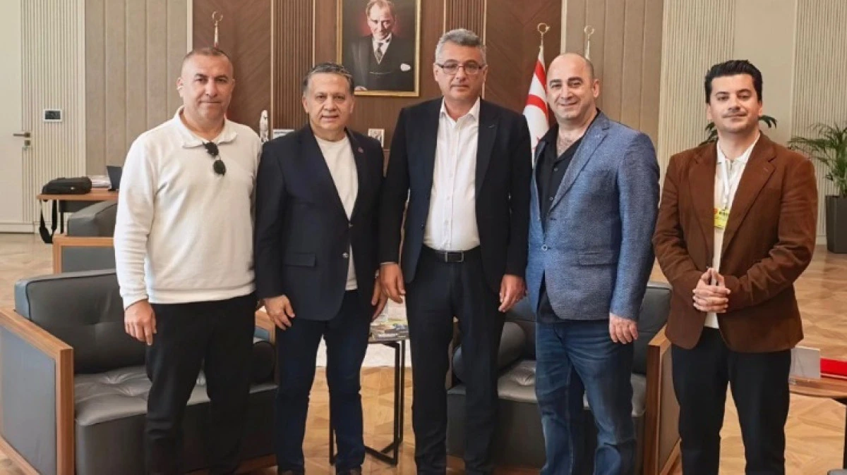 Dim: Vatan par&ccedil;ası Kıbrıs vazge&ccedil;ilmezimizdir .