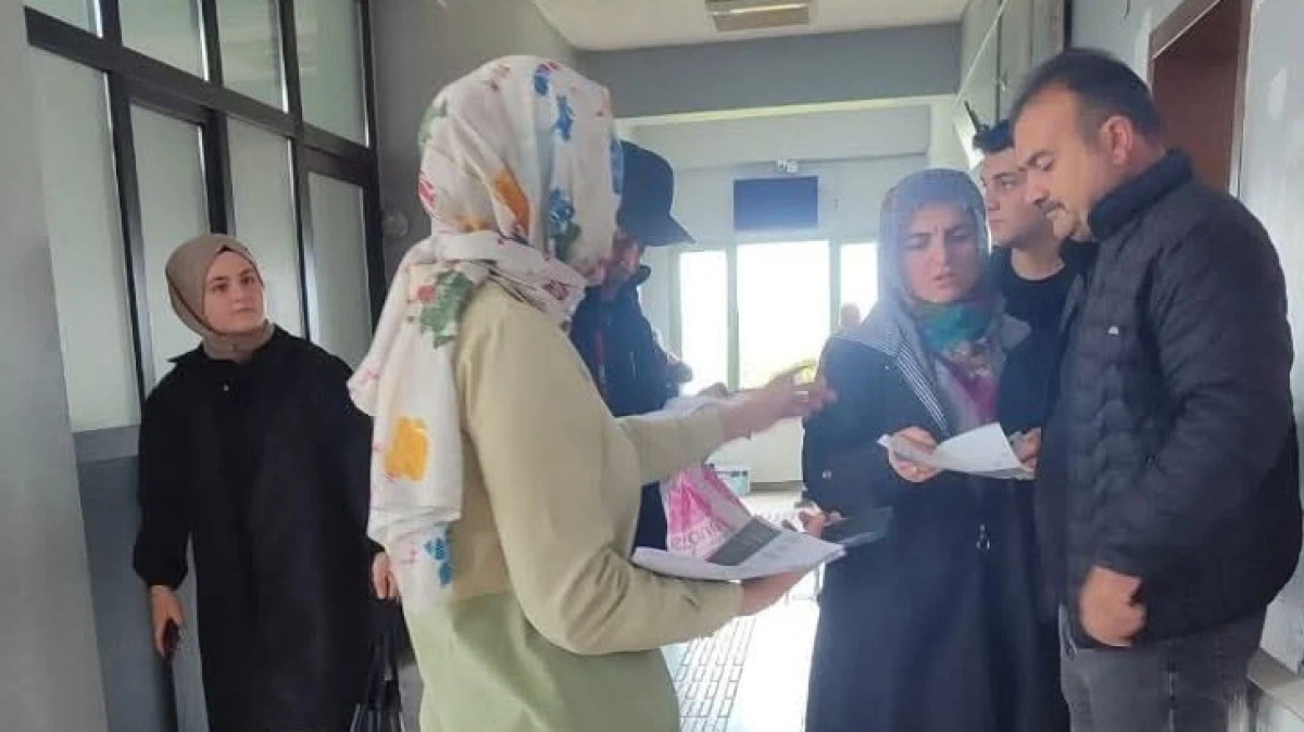 D&Uuml;NYA SİGARASIZ G&Uuml;N&Uuml; ETKİNLİĞİ D&Uuml;ZENLENDİ 