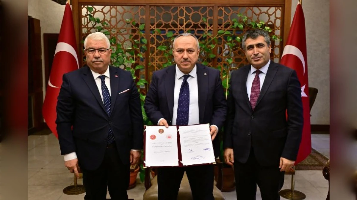 EĞİTİMDE İŞBİRLİĞİ ANLAŞMASI İMZALANDI 