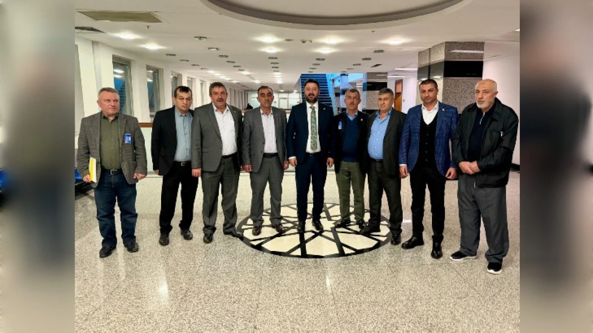 EMRE &Ccedil;ALIŞKAN ZİRAAT ODALARI BAŞKANLARINI AĞIRLADI 