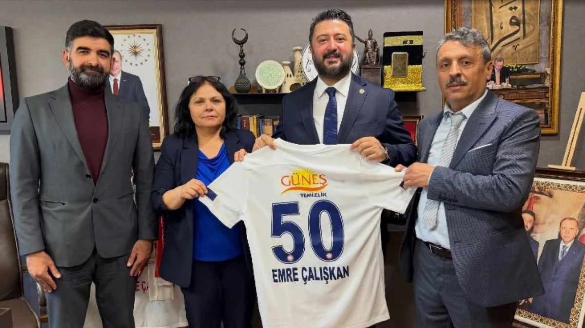 EMRE &Ccedil;ALIŞKAN'I ZİYARET ETTİLLER 