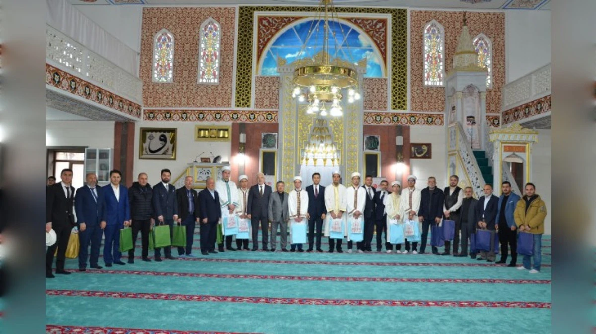 GEN&Ccedil; HATİPLER HUTBE OKUMA YARIŞMASI KOZAKLI&rsquo;DA GER&Ccedil;EKLEŞTİRİLDİ