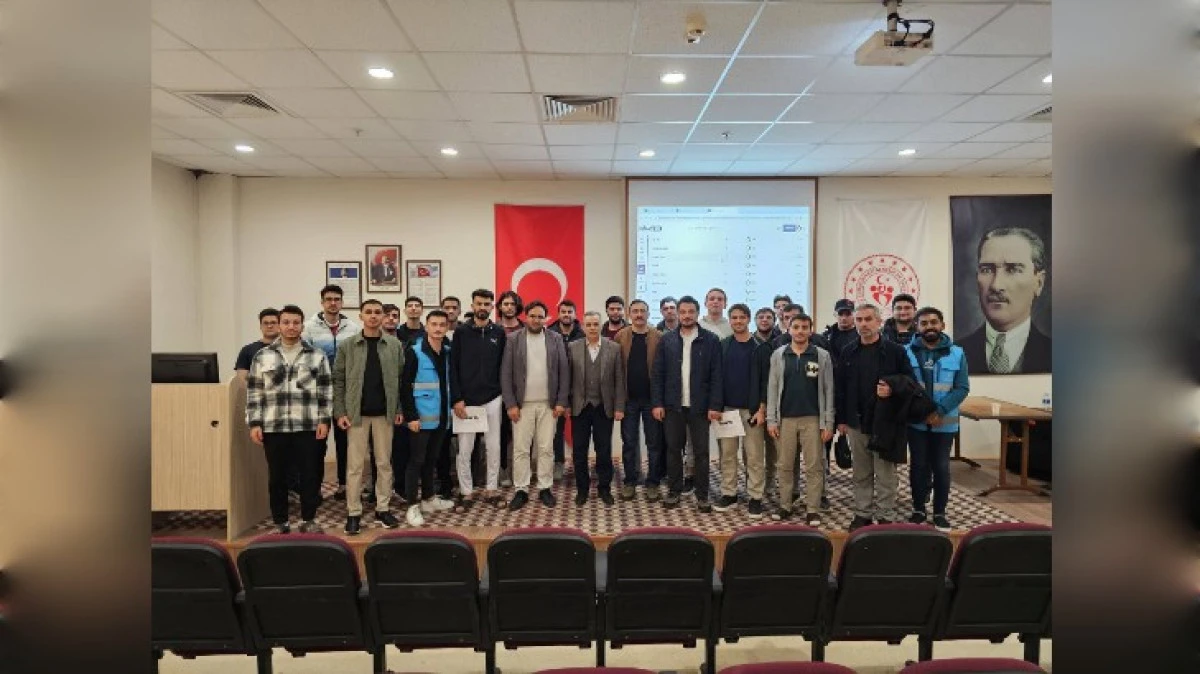 GEN&Ccedil;LER DİNİ BİLGİ YARIŞMASINDA BULUŞTU 