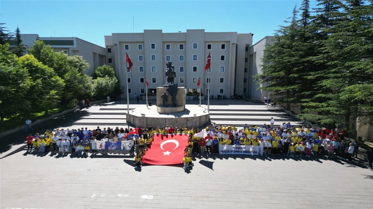 GSB YAZ OKULLARI A&Ccedil;ILDI 
