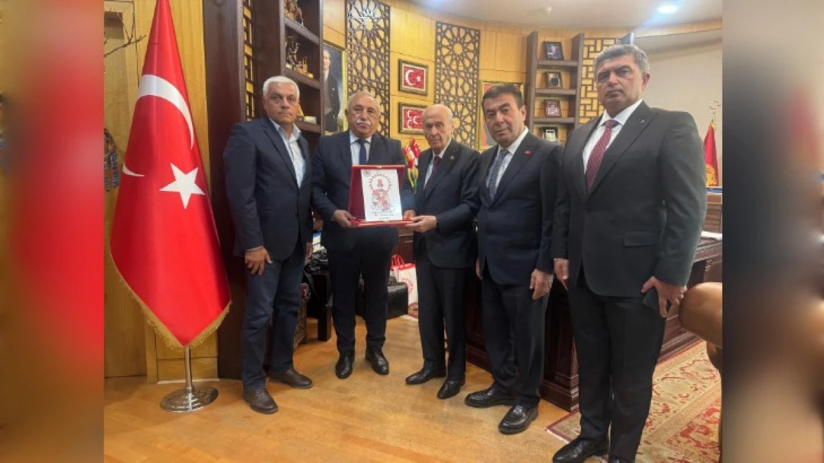 HACIBEKTAŞ BELEDİYE BAŞKANI ALİ KAİM, MHP LİDERİ DEVLET BAHÇELİ'Yİ ZİYARET ETTİ 