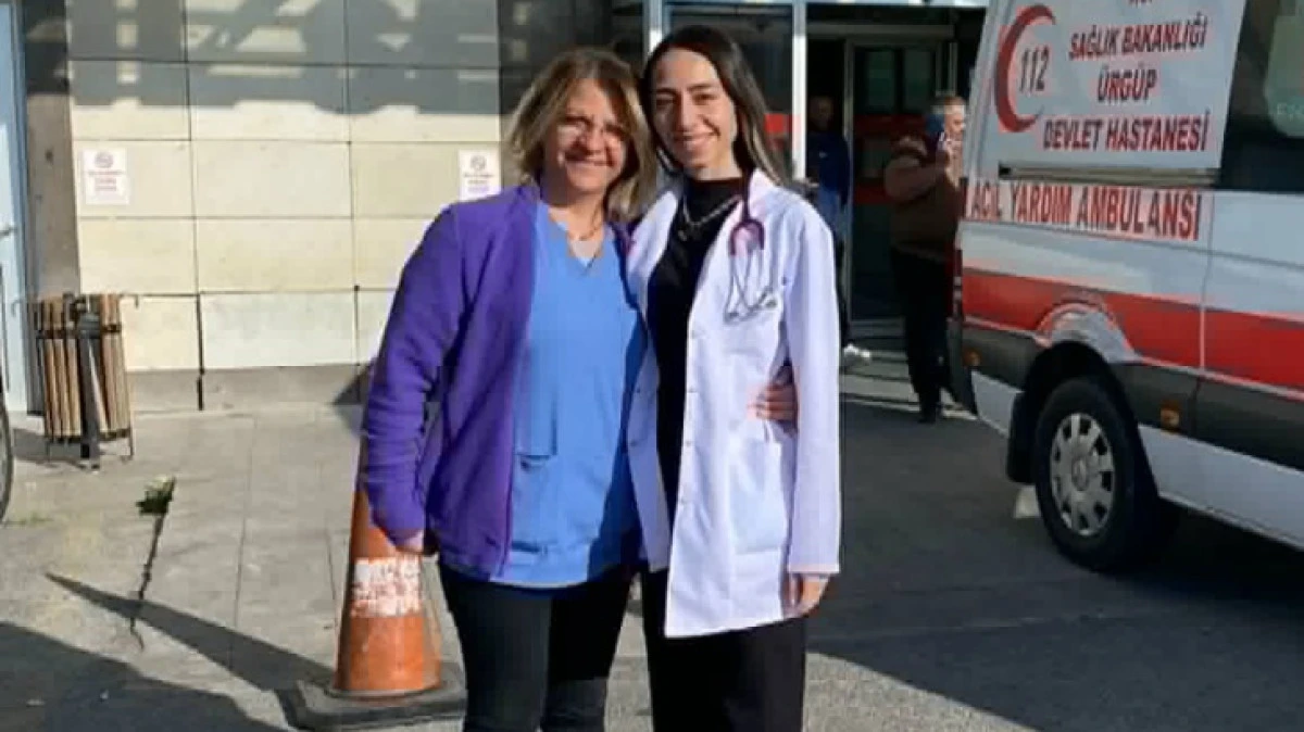 HEMŞİRE ANNE VE DR. KIZI &Uuml;RG&Uuml;P'TE AYNI HASTANEDE &Ccedil;ALIŞIYOR 