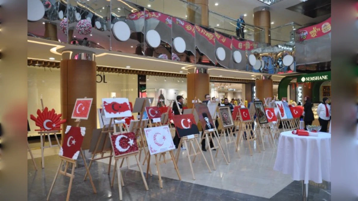 İSTİKLAL RESİM SERGİSİ A&Ccedil;ILDI 