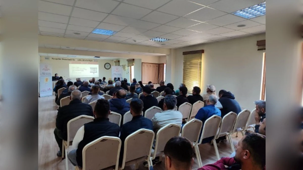 KADIN VE ERKEK YÜKÜMLÜLERE EĞİTİM VERİLDİ 