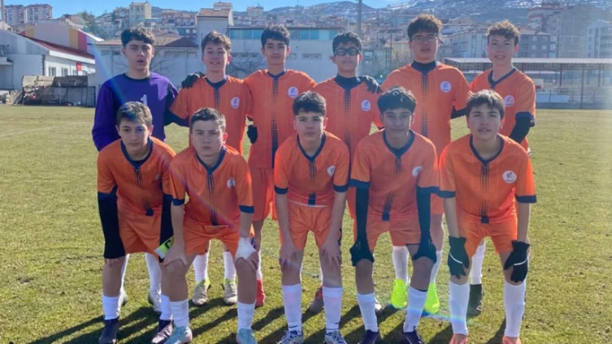 KARDELEN KOLEJİ NEVŞEHİR'İ TEMSİL EDİYOR 