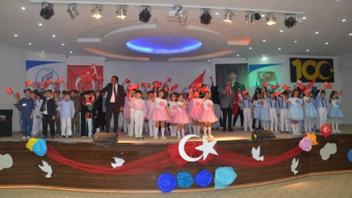 Kardelen&rsquo;de 23 Nisan coşkuyla kutlandı