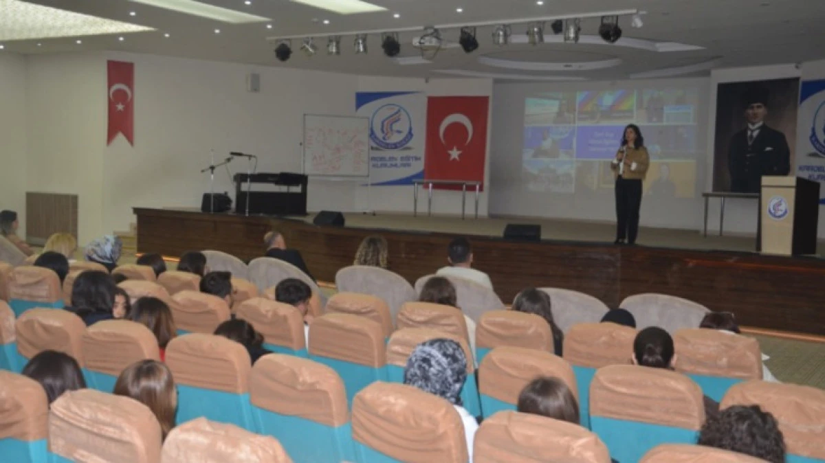 Kardelen&rsquo;de &ldquo;Kariyer G&uuml;nleri&rdquo; başladı