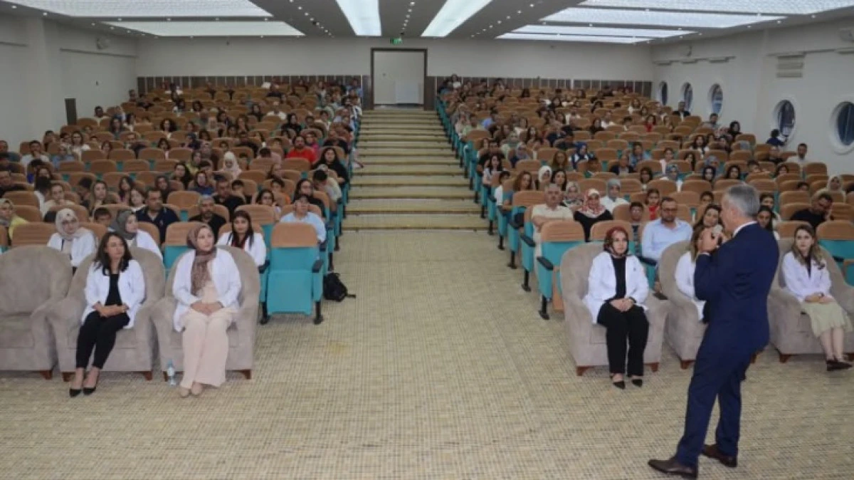 Kardelen&rsquo;de lansman ve veli toplantısı yapıldı