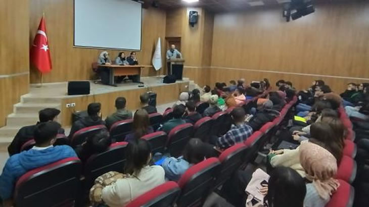 Kozaklı MYO Öğrencilerine Bağımlılık İle Mücadele Semineri Verildi