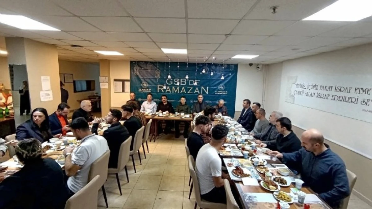 KYK YURDUNDA İFTAR YAPILDI 