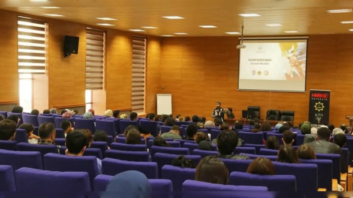 MADDE BAĞIMLILIĞI VE İSTİSMAR KONUŞULDU 