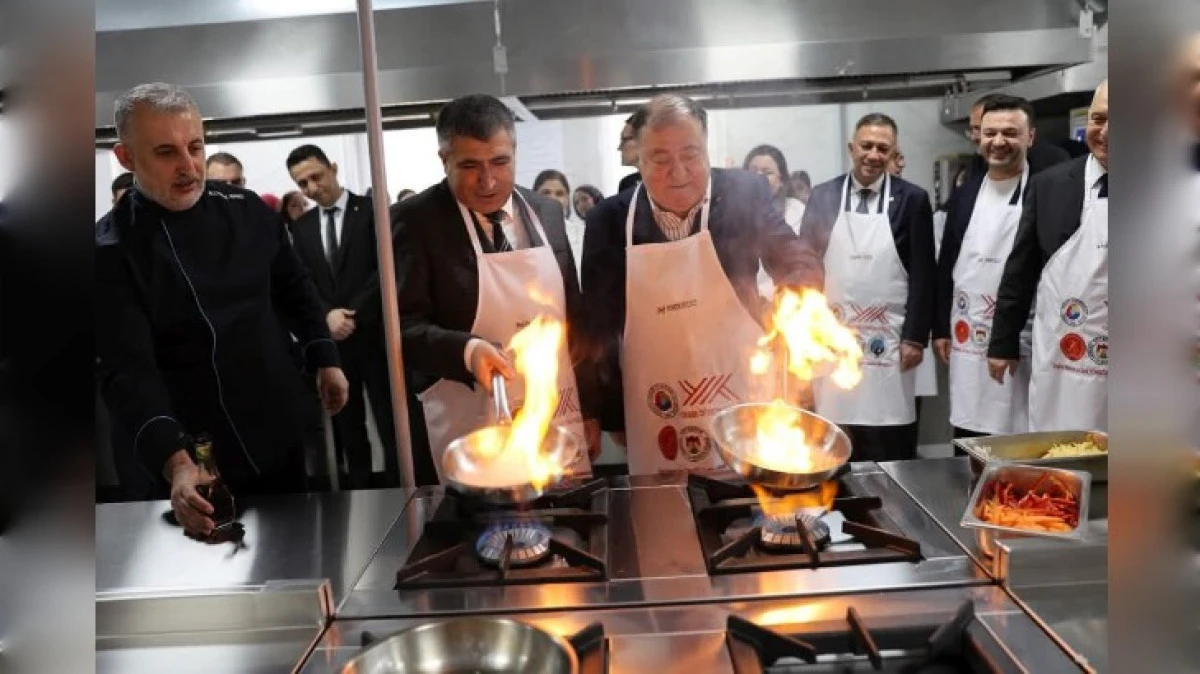 MEHMET ARİF PARMAKSIZ UYGULAMA MUTFAĞI A&Ccedil;ILDI 