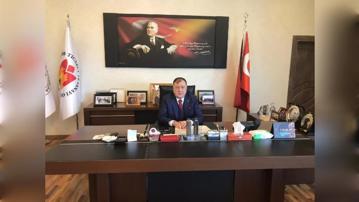 MEHMET ARİF PARMAKSIZ'DAN 10 OCAK GAZETECİLER G&Uuml;N&Uuml; KUTLAMASI 