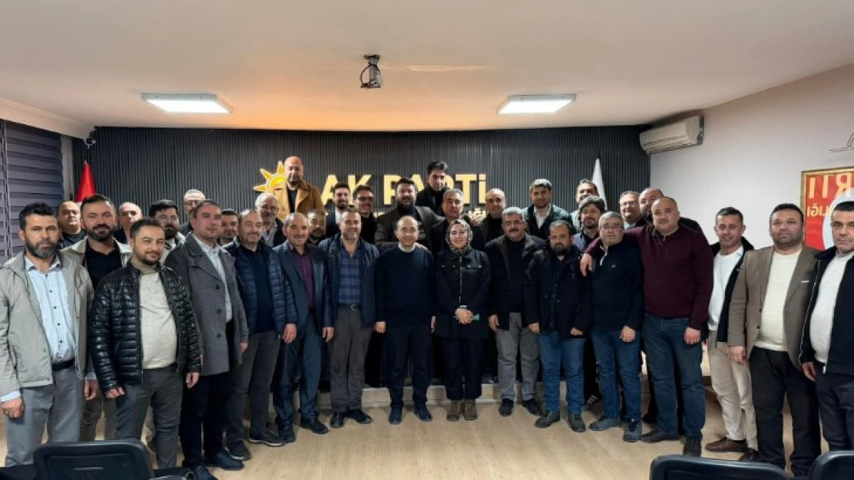 MERKEZ İL&Ccedil;E TOPLANTISINA EMRE &Ccedil;ALIŞKAN'DA KATILDI 