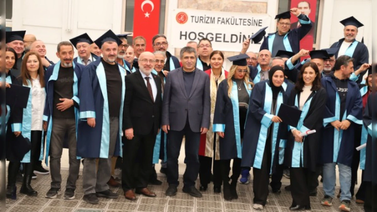 MEZUNLAR YENİDEN MEZUN EDİLDİ