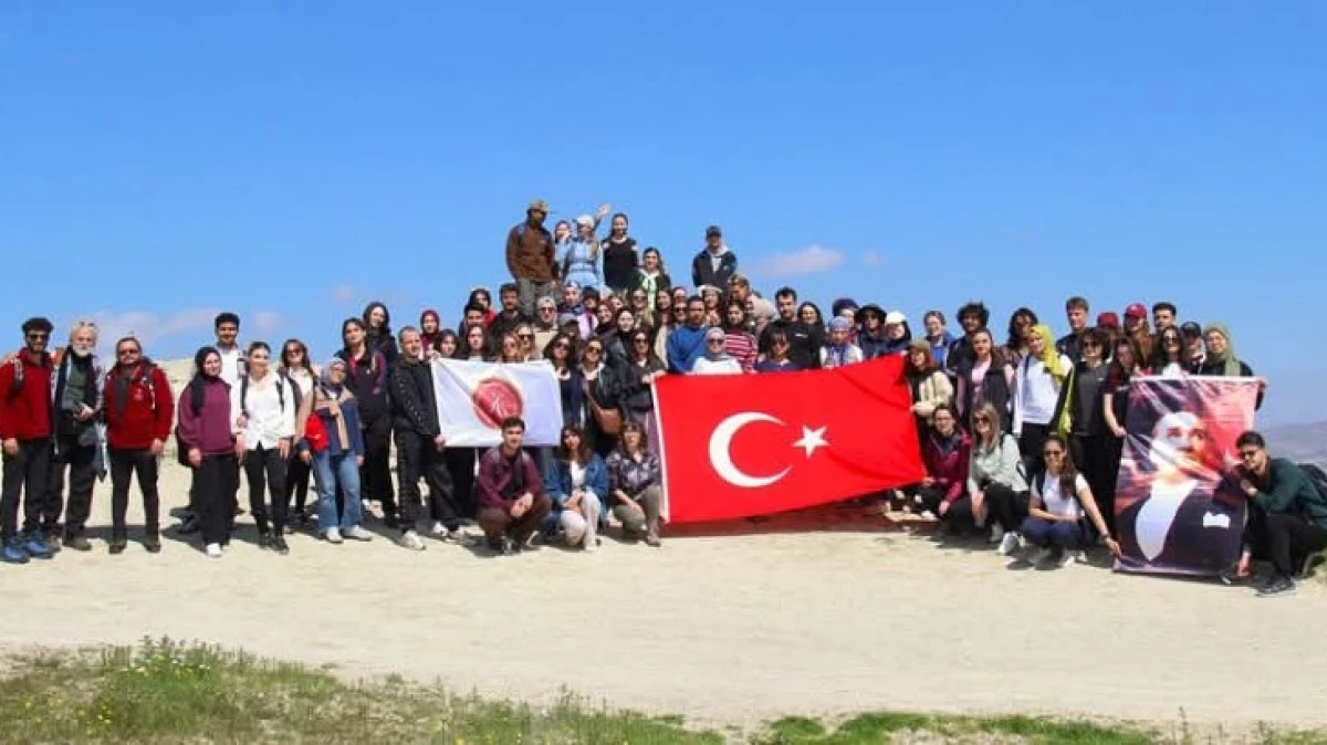 MİLLİ EGEMENLİK Y&Uuml;R&Uuml;Y&Uuml;Ş&Uuml; YAPILDI 