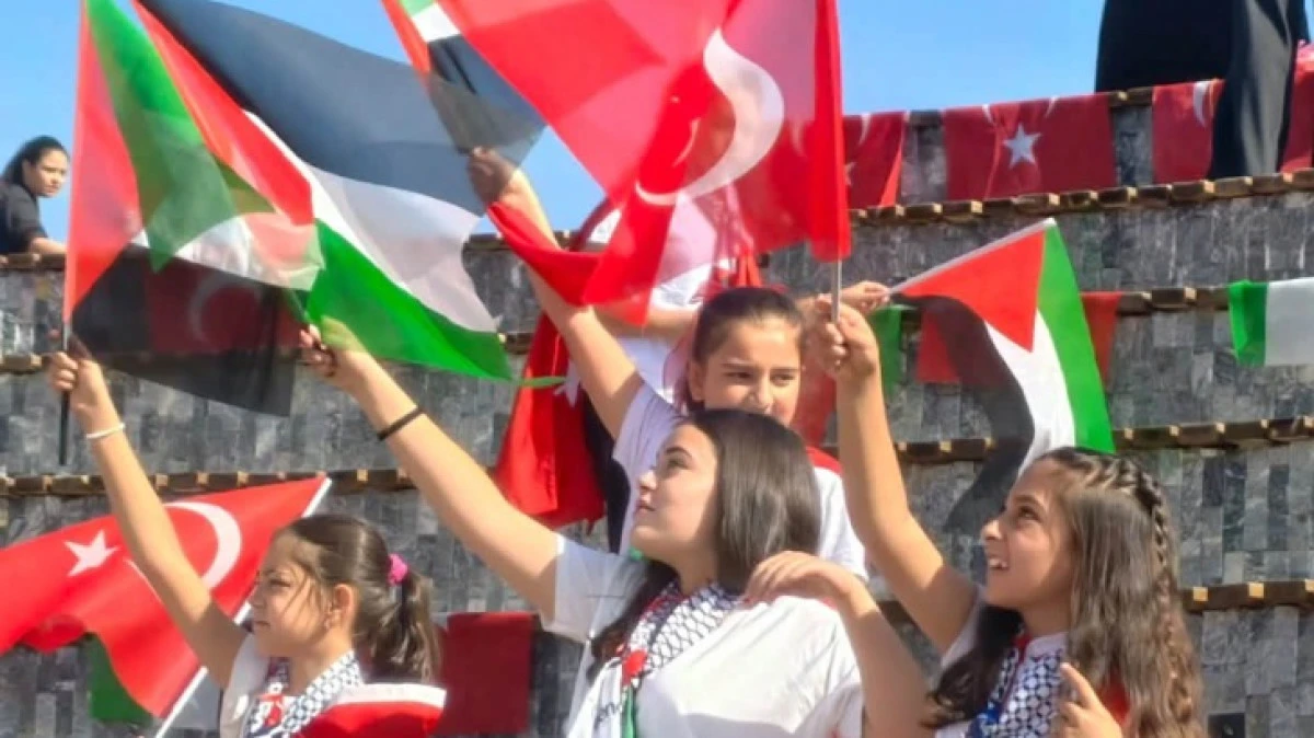MİNİK Y&Uuml;REKLER GAZZELİ ARKADAŞLARI İ&Ccedil;İN HAYKIRDI 
