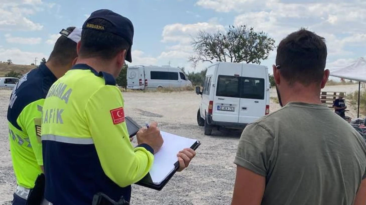 NEVŞEHİR'DE MOTOSİKLET, ATV VE UTV DENETİMLERİ SIKILAŞTI: 2 BİN 750 ARA&Ccedil; KONTROL EDİLDİ, 70 ARACA CEZA, 15 ARA&Ccedil; TRAFİKTEN MEN EDİLDİ