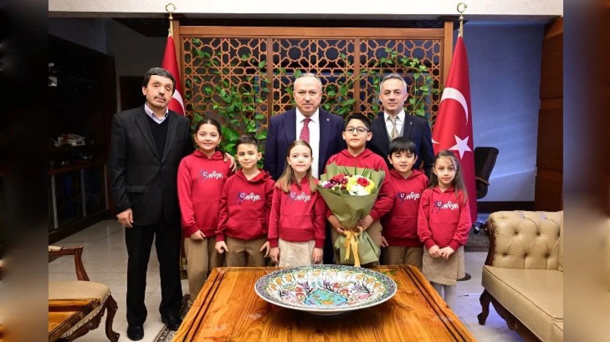 &Ouml;ĞRENCİLER SORDU VALİ FİDAN CEVAPLADI 