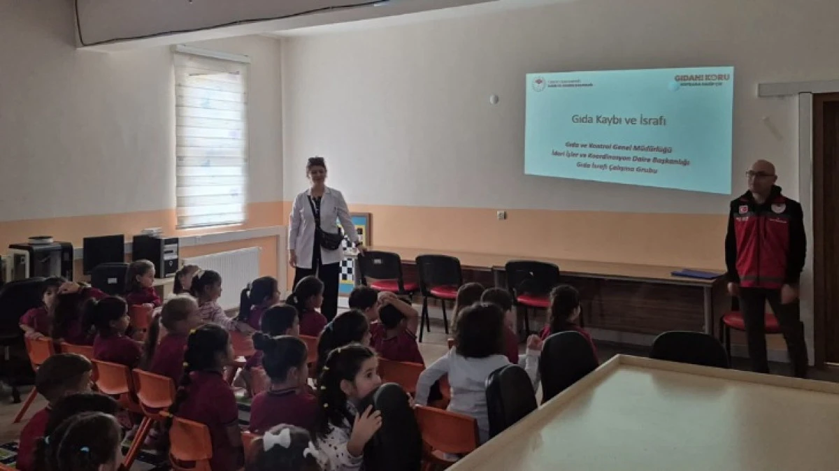 &Ouml;ĞRENCİLERE GIDA İSRAFI ANLATILDI 