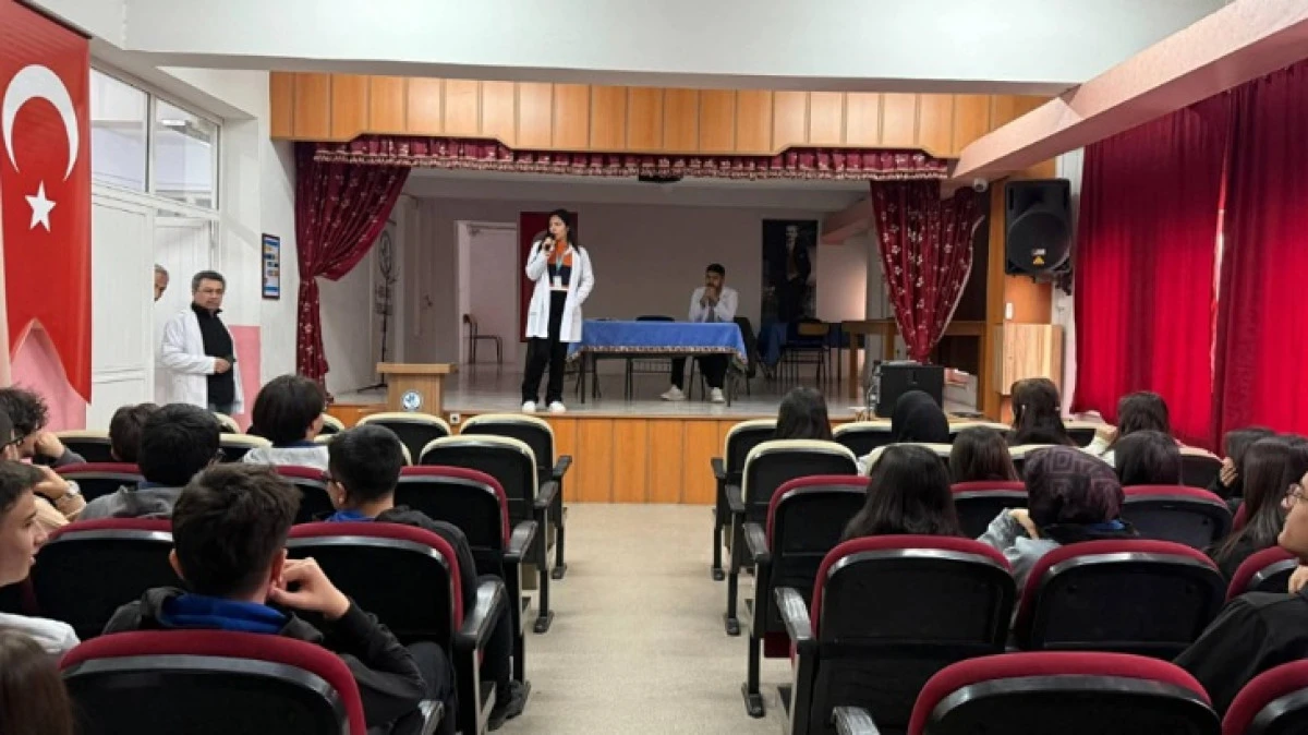 &Ouml;ĞRENCİLERE PSİKOLOJİK DAYANIKLILIK EĞİTİMİ VERİLDİ 