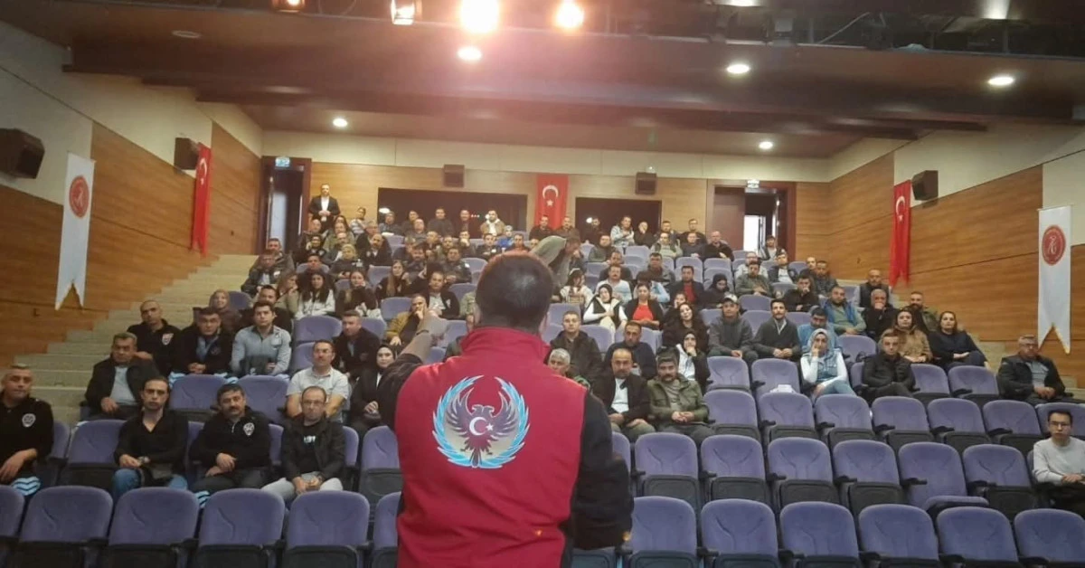 ÖZEL GÜVENLİK GÖREVLİLERİNE EĞİTİM VERİLDİ 