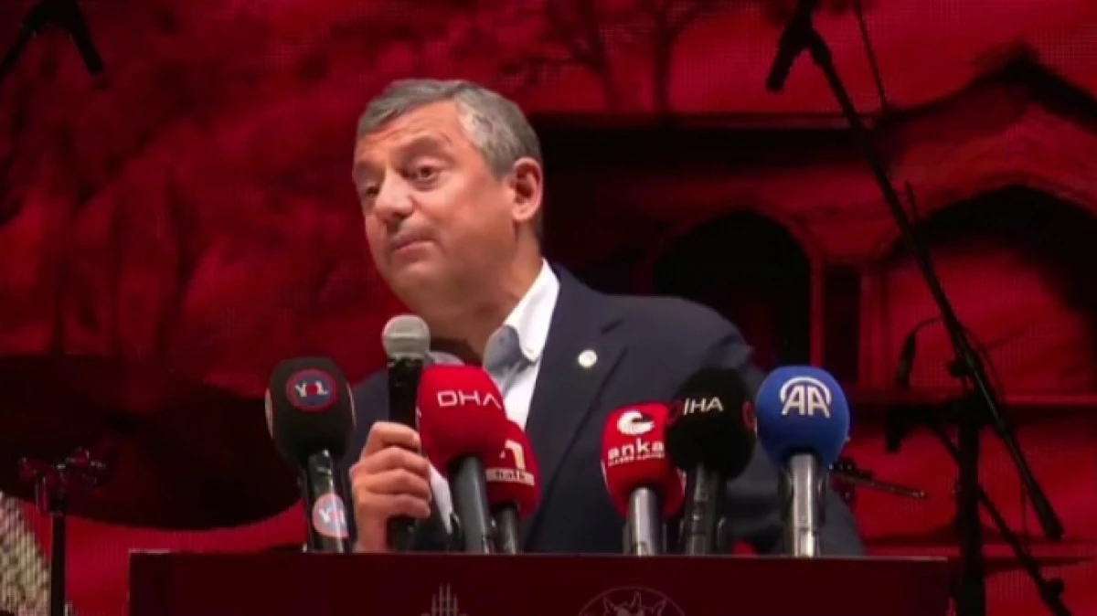 &Ouml;ZG&Uuml;R &Ouml;ZEL HACIBEKTAŞ'TA &Ouml;NEMLİ MESAJLAR VERDİ 