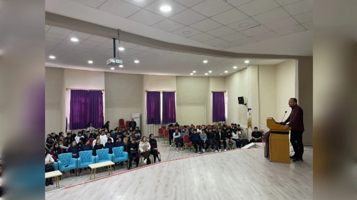 PEYGAMBERİMİZİN 1500. YILI SEMİNERİ DÜZENLENDİ 