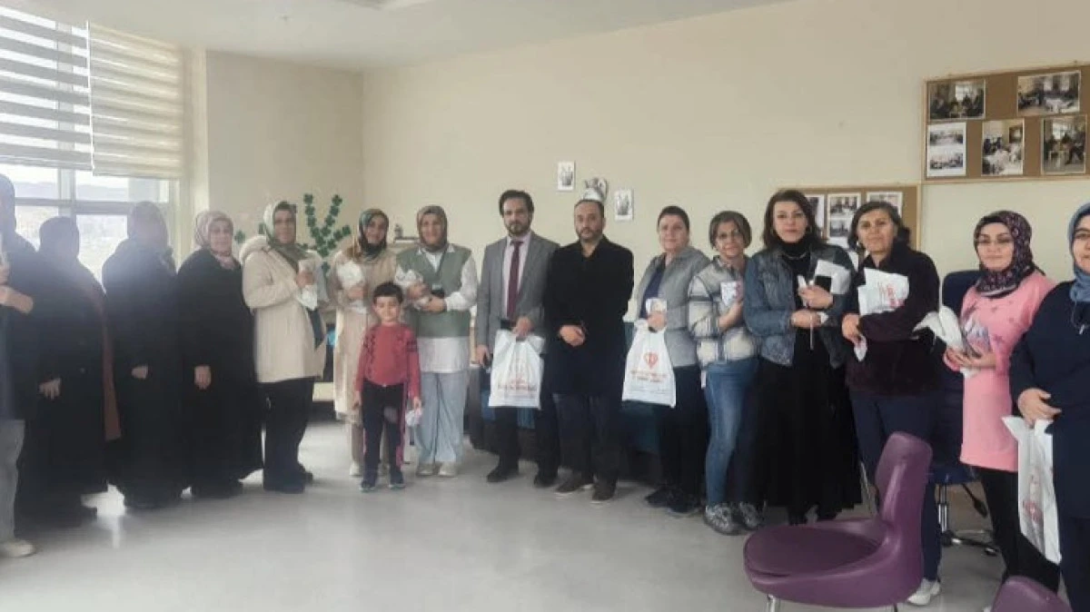 SAĞLIK &Ccedil;ALIŞANLARINI ZİYARET ETTİLLER 