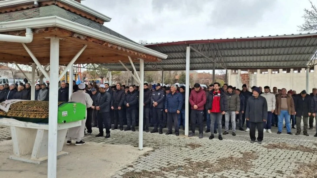 ŞEHİDİN ANNESİ TOPRAĞA VERİLDİ 