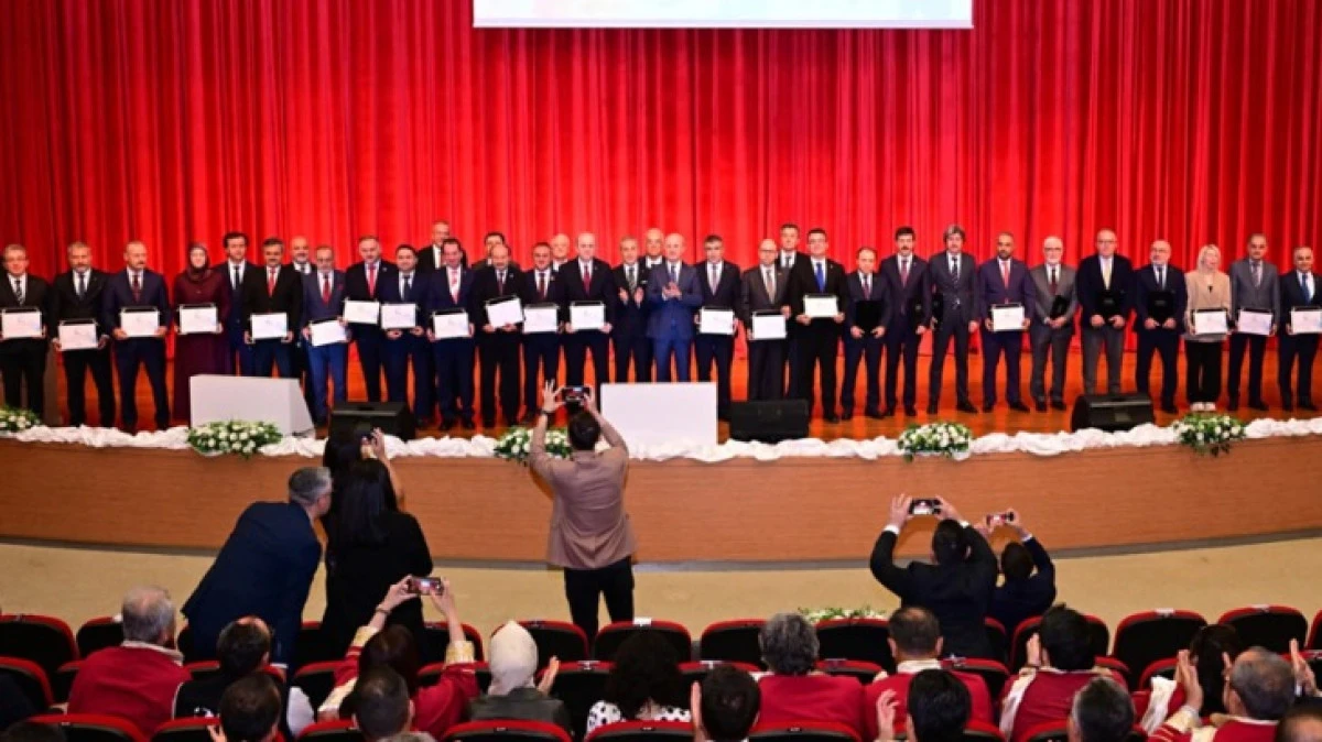 SPOR DOSTU KAMP&Uuml;SLER &Ouml;D&Uuml;LLERİNİ ALDI 