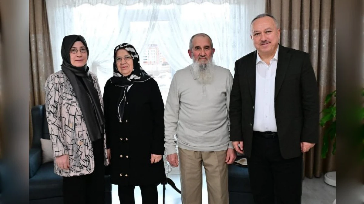 TAM 50 YILDIR EVLİ OLAN ÇİFTİ ZİYARET ETTİLLER 